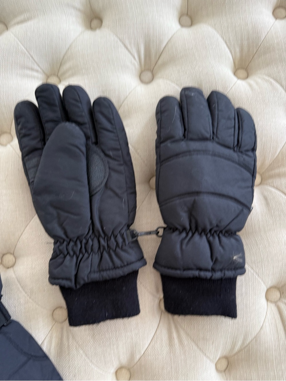 Black Winter Gloves - Unbranded